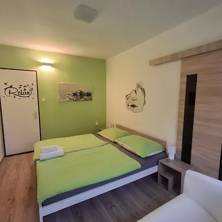 Moonlight Premium Apartmanhaz 4*
