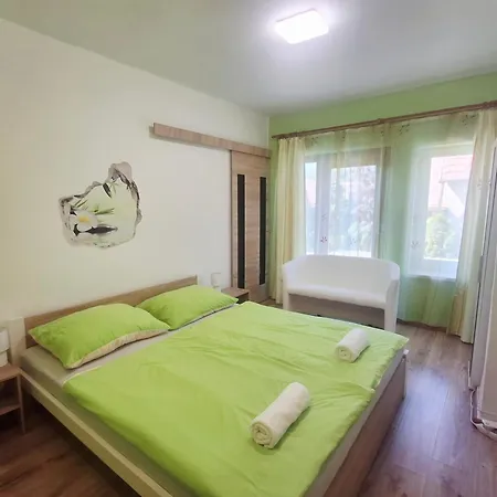 Moonlight Premium Apartmanhaz Sárospatak