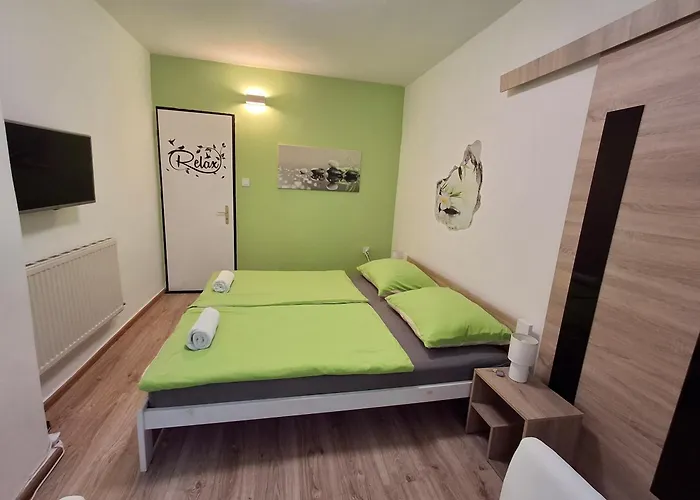 Moonlight Premium Apartmanhaz 4* Sárospatak
